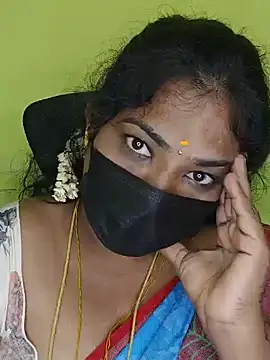 צ'אט XXX בשידור חי של Tamil_Mithra