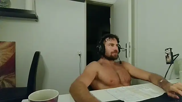 Chatroom XXX en direct de alpha-hunk