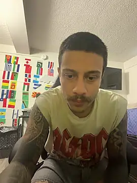 צ'אט XXX בשידור חי של Marc_Anthony_
