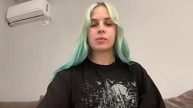 Živý XXX chat Rowenaaa