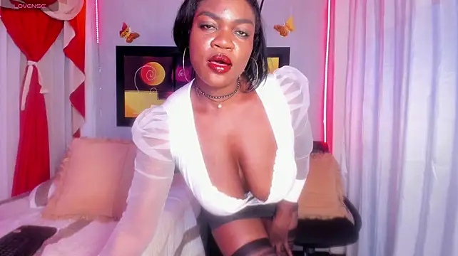 Camilfire Chat XXX live