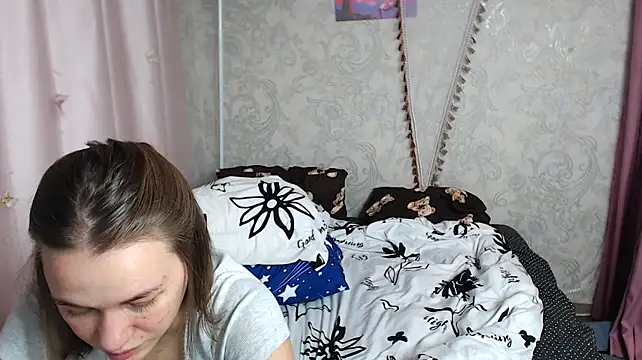leila_bambi_ Live XXX Chat
