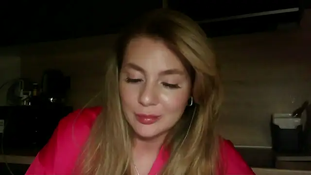 Sorellune Live XXX Chat