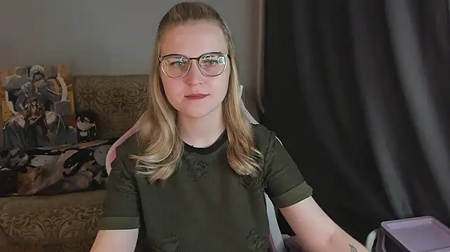 XXX chat uživo modela MissBrightShine