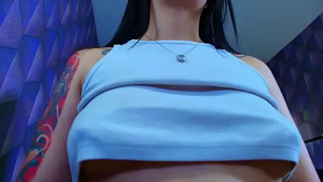 Chat +18 de LiaHarryis ao vivo