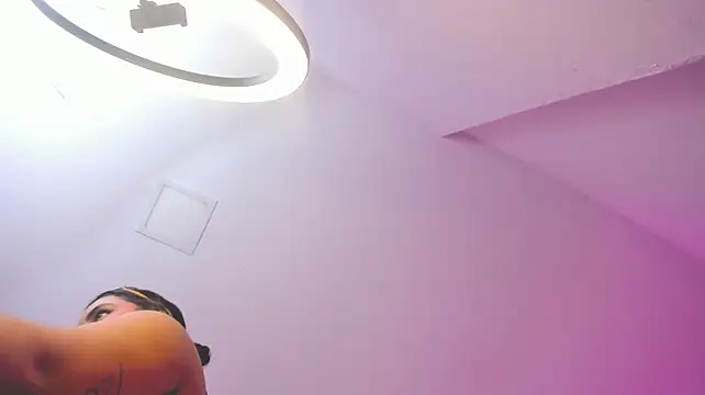 silvana__miller Adlı Modelin Canlı XXX Sohbeti