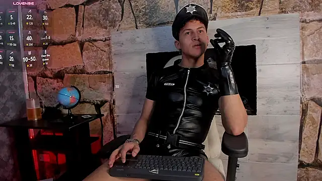 Chat XXX en directo de Axel_Romanov