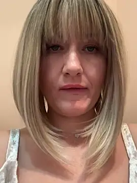 Chat XXX ao vivo de LunaFoxs
