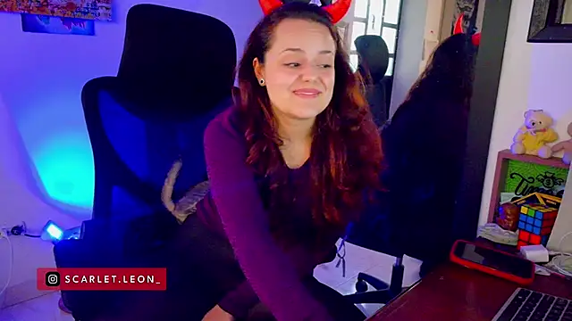 Scarletleon77 Chat XXX in diretta