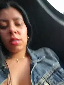 Luianna 라이브 XXX 채팅