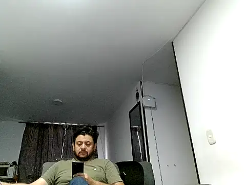 tomtime1 live XXX chat