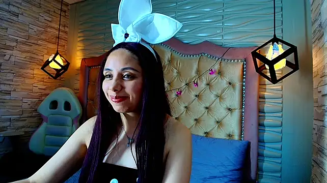 Chat +18 de stephaniesun_ ao vivo