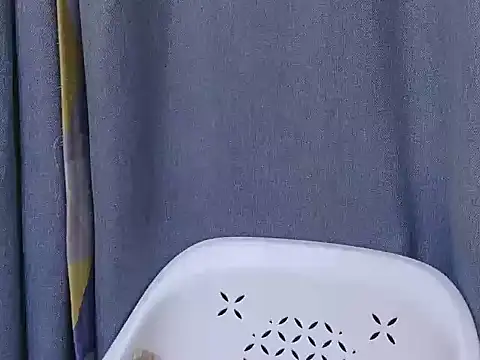 Chat XXX ao vivo de SassyTarrif