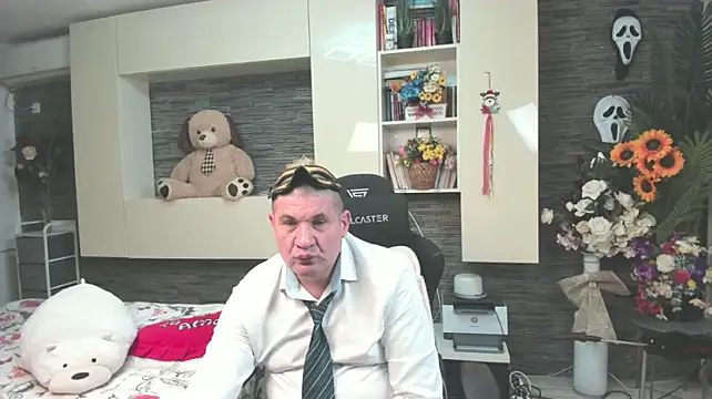 Živý XXX chat SpartacusDaddy48
