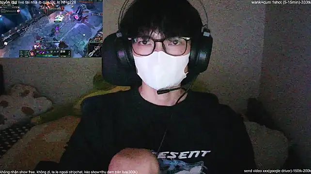 Chat XXX en directo de Kangc369