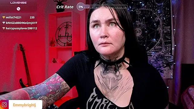 Chat +18 de Emmybrightj_ ao vivo