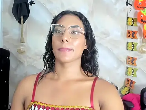 Czat XXX na żywo – sasha_smith18