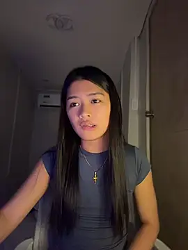 โชว์เว็บแคมของ hugecock_molly