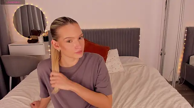 CassieRayss' Live XXX Chat