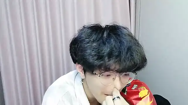 Chat +18 de wssoo11 ao vivo