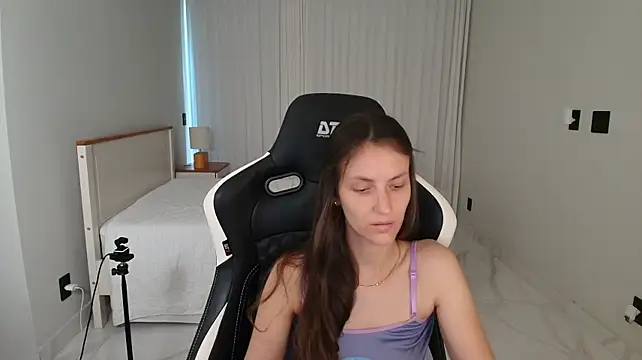 upssnowy Chat XXX live