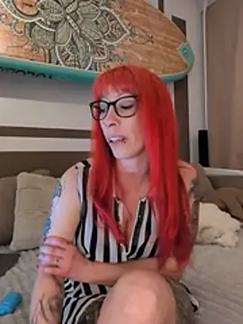 XXX chat uživo modela Ruby_Rebel