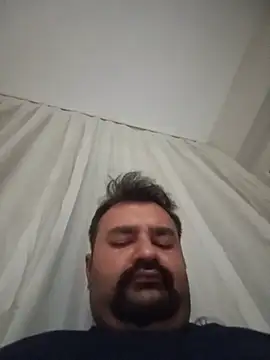 Živý XXX chat ozantkts