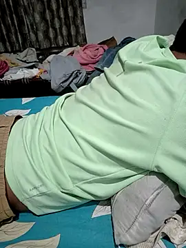 HOTHARDFUCKER0 Adlı Modelin Canlı XXX Sohbeti