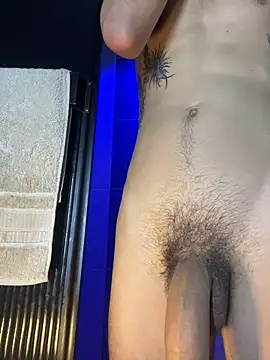 vortexxx24_ élő XXX-chatje