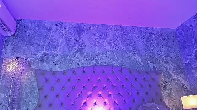 Chat +18 de Iam_Caami_ ao vivo
