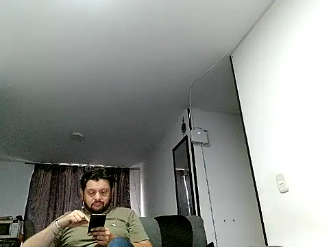 Chat XXX ao vivo de tomtime1