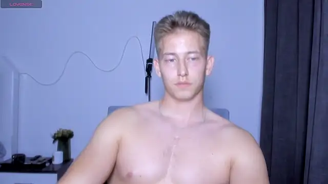 Онлайн чат XXX find0m_master