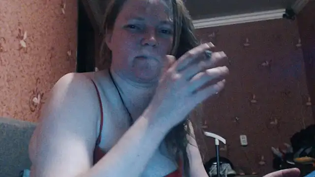 XXX chat uživo modela CharleyReidy
