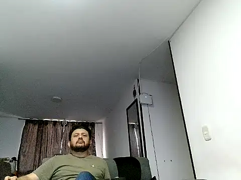 tomtime1 – Naživo XXX chat