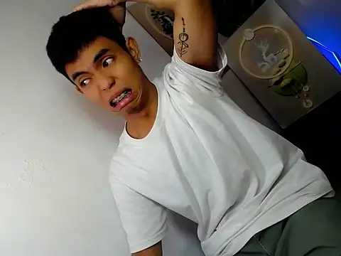 bretman1922n Live XXX chat