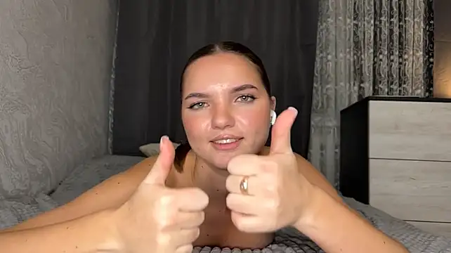 TeneshaSelden live XXX chat
