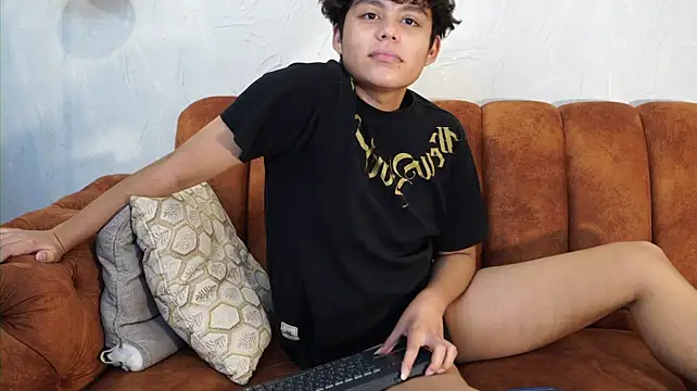 Nathann_Bell – Naživo XXX chat