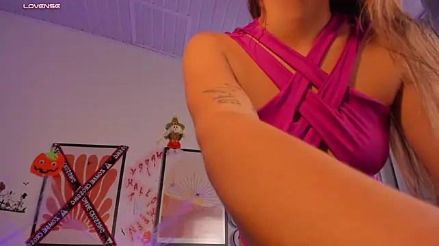 XXX chat uživo modela nova_silk
