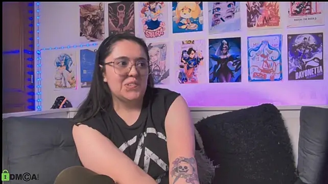 snowblack_n Live XXX chat