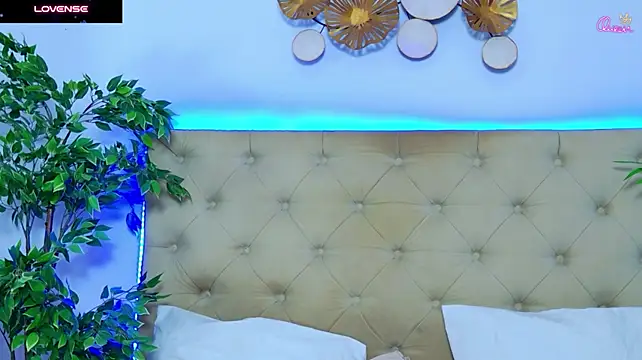Chat XXX en directo de Daliya_