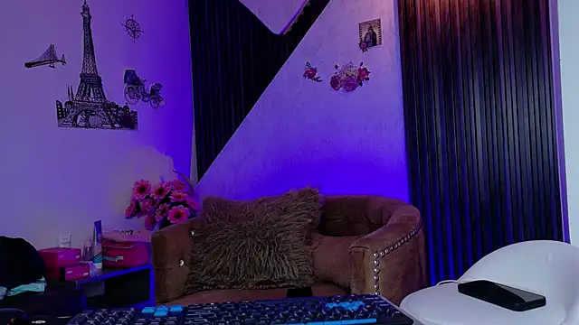 Mia_Dreaam's Live XXX Chat