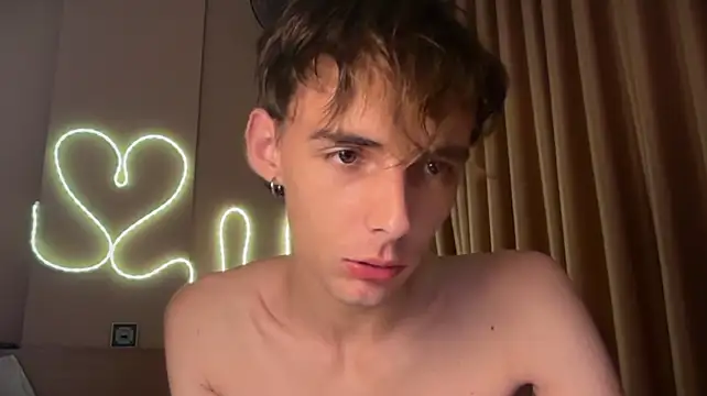 Živý XXX chat YourLucius