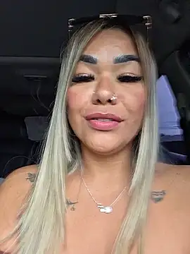 Czat XXX na żywo – ZOE-LAKSMI