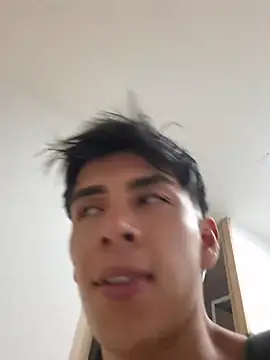 ZaneHoward XXX чат на живо