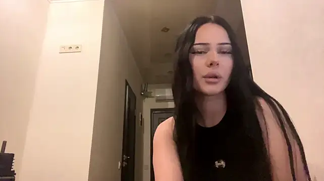 Онлайн чат XXX MadlynHales