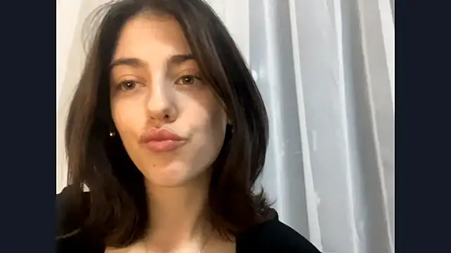 JessicaRomjue's Live XXX Chat