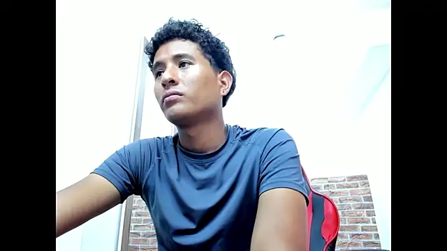 Chat XXX en directo de WIZARD-ALESSANDRO