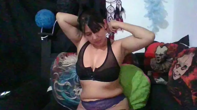 Cristal_v_J – Live XXX-chat