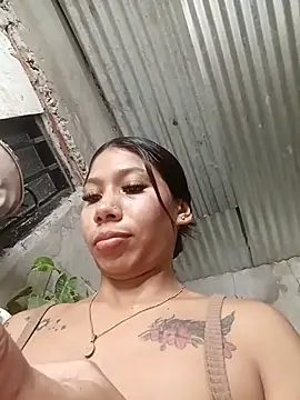 Czat XXX na żywo – Rous-squir