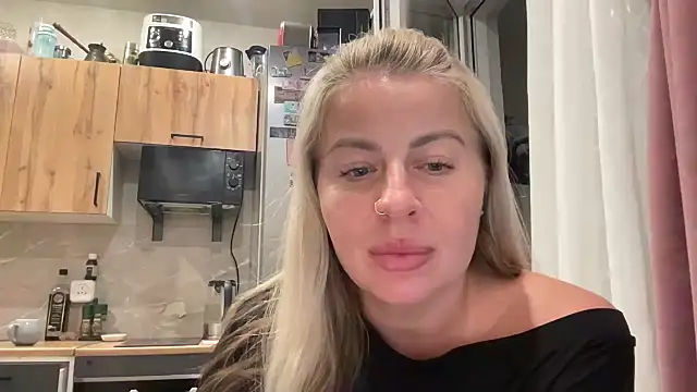 Živý XXX chat Lisorine
